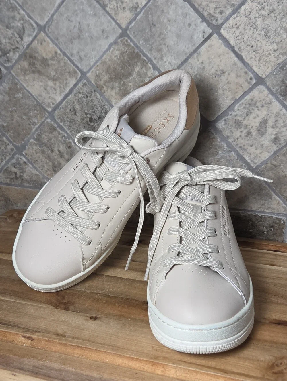 Skechers Street Women's Uno Court - Courted Air Natural Sneakers 177700 Size 9 M
